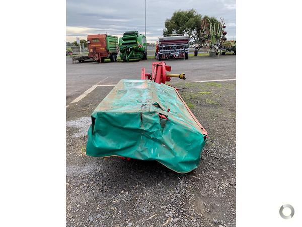 Photo 3. Taarup 2424 mower