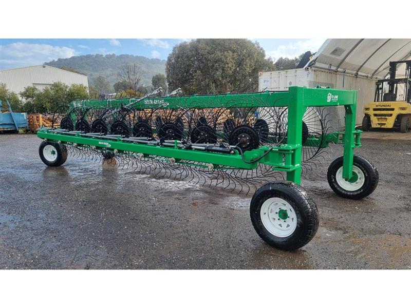 Photo 3. K-Line 16 Delta DR16 tedder
