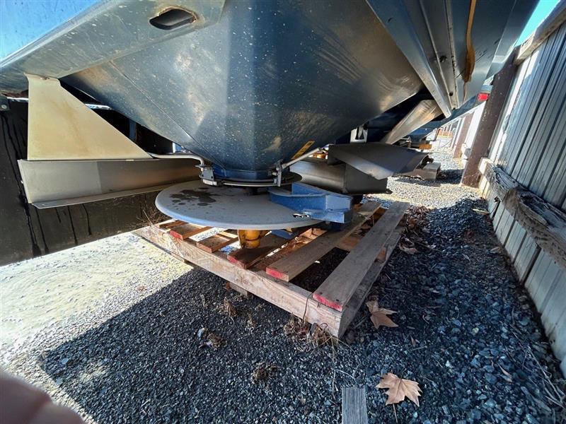 Photo 4. Bogballe M2W spreader