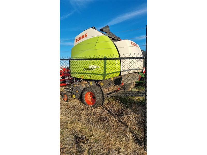 Photo 2. Claas 385 variant 385RC round baler