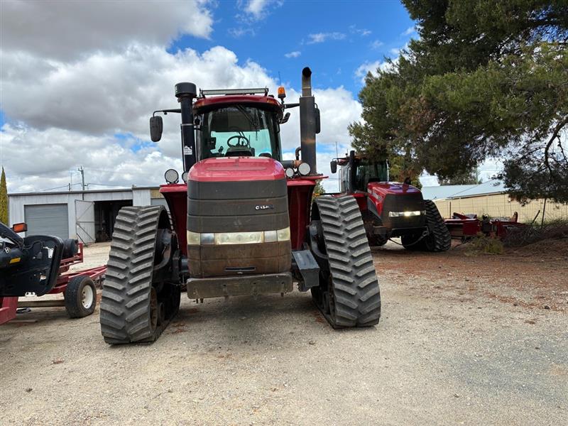 Photo 4. Case IH Quadtrac 500 track tractor