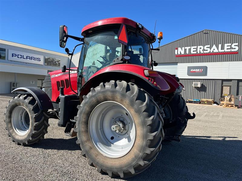 Photo 4. Case IH Puma 155 tractor