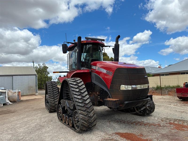 Photo 2. Case IH Quadtrac 500 track tractor