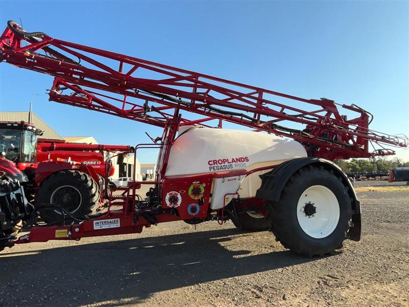 Photo 4. Croplands Pegasus 8000 boom sprayer