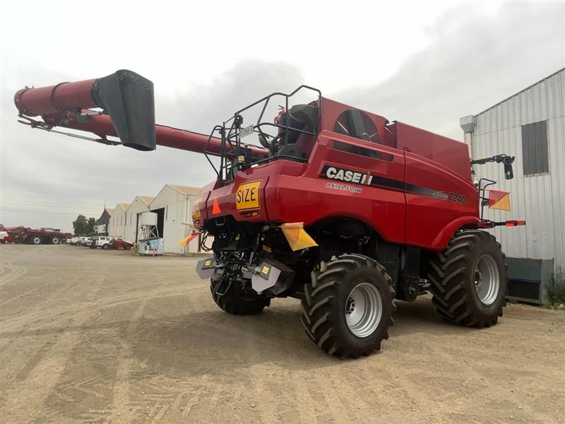 Photo 2. Case IH 7240 combine harvester