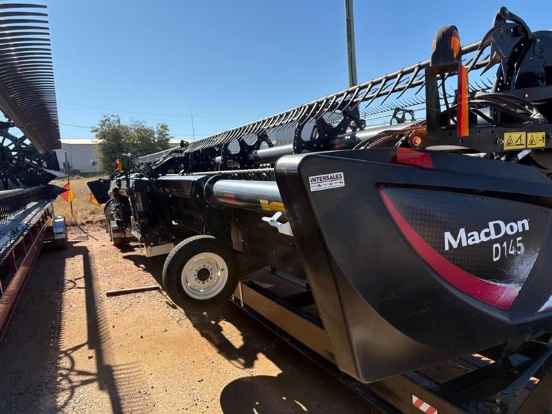 Photo 2. MacDon D145 harvester front