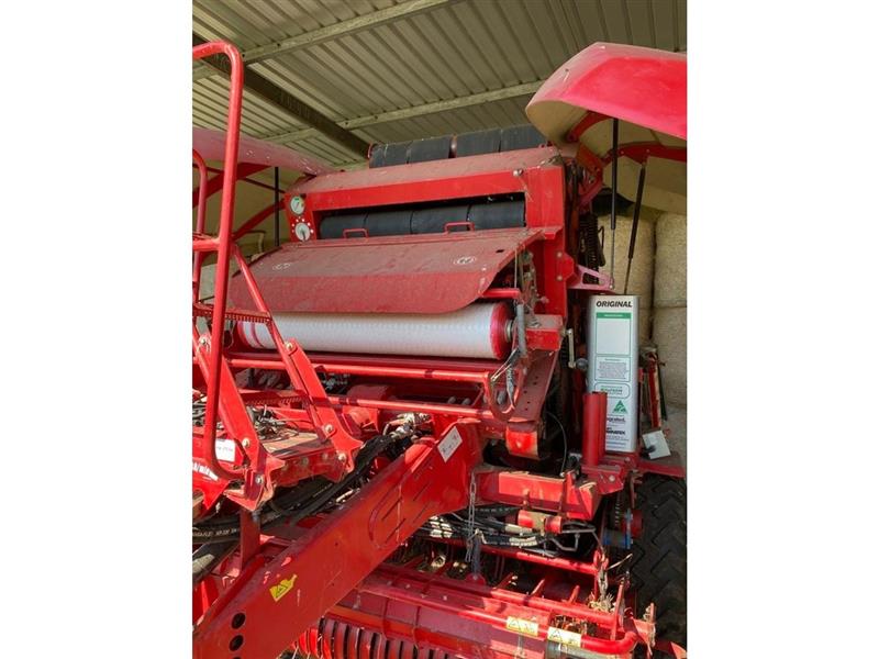Photo 2. Lely Tornado RPC 445 round baler