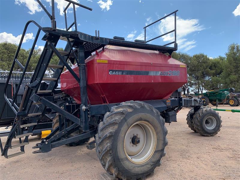 Photo 5. Case IH ADX2180 TBH Air Cart