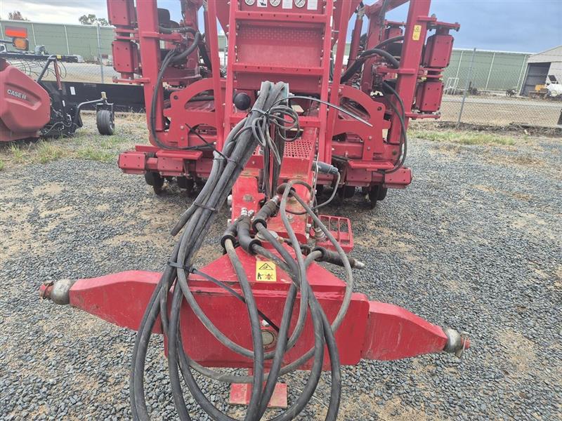 Photo 3. Horsch Avatar 4.16SD airseeder