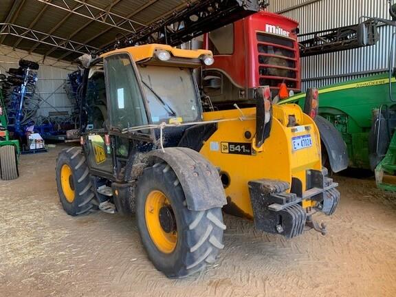 Photo 2. JCB 541-70 telehandler