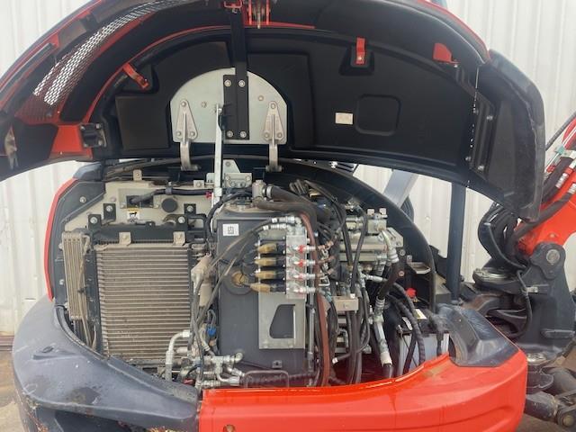 Photo 5. Kubota KX057-4HGLA