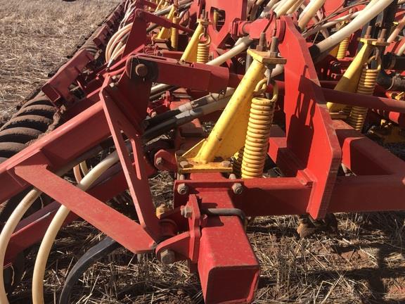 Photo 2. Bourgault 5710-70 airseeder