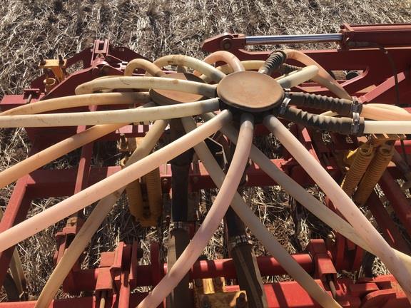 Photo 4. Bourgault 5710-70 airseeder