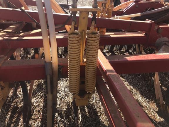 Photo 5. Bourgault 5710-70 airseeder