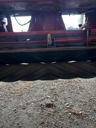 Photo 2. New Holland 1431 mower conditioner