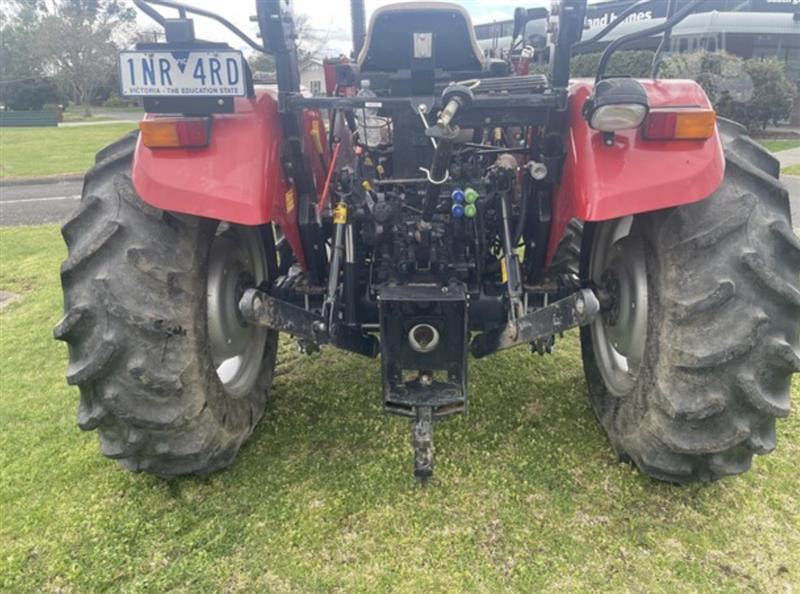 Photo 5. Case IH Farmall 75JXM tractor