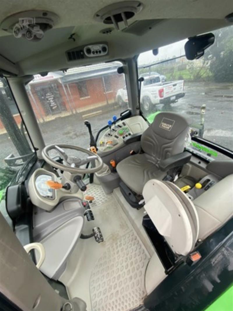 Photo 5. Deutz Fahr 5105.4G tractor