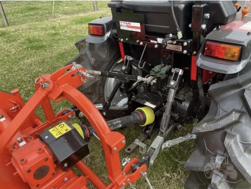 Photo 5. Case IH Farmall 50B tractor