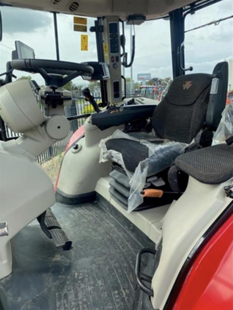 Photo 5. Massey Ferguson 7718S tractor