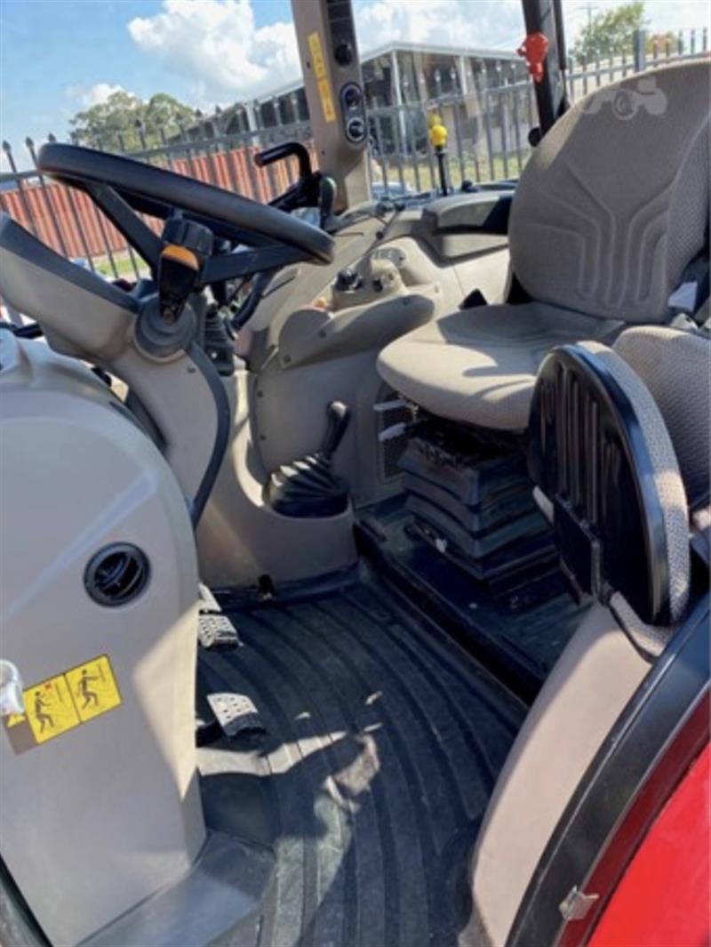 Photo 5. Case IH Farmall 115C tractor