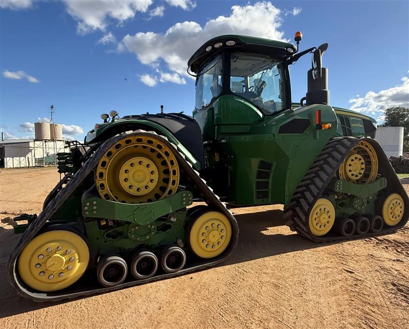 Photo 5. John Deere 9470RX tracked tractor