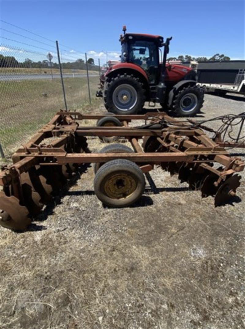 Photo 5. International 31 plough