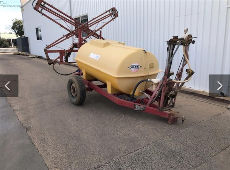 Hardi boom sprayer, Sprayers & Equipment Hardi NSW Power Farming