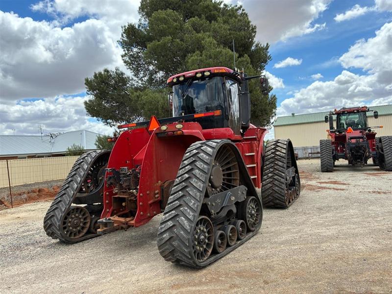 Photo 3. Case IH Steiger 500 rowtrac track tractor