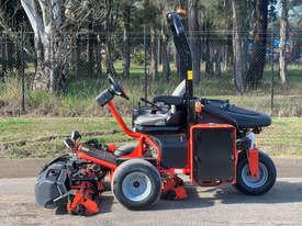 Photo 2. Jacobsen GP400 Golf Greens lawn mower