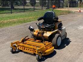 Photo 3. Walker MBK SD Front Deck Lawn Equipment