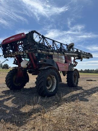Photo 2. Miller 6365 self propelled sprayer