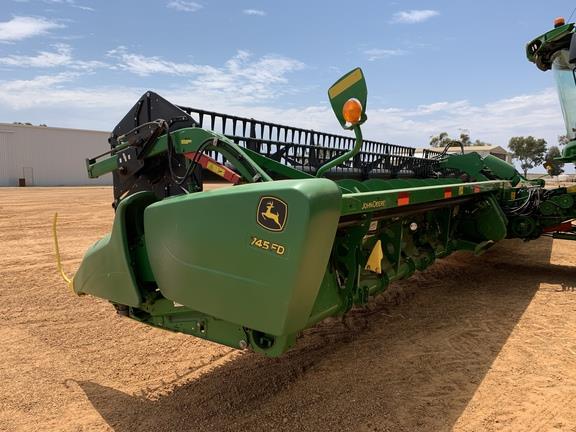 Photo 3. John Deere S780 combine harvester