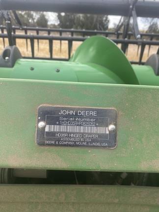 Photo 2. John Deere HD35R harvester front