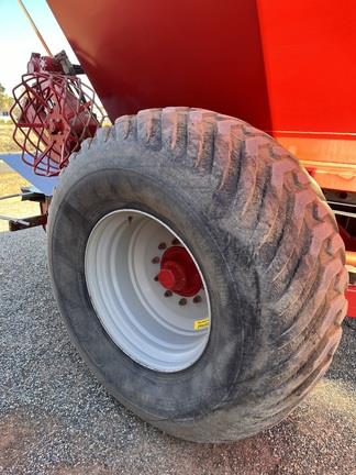 Photo 3. Bredal K85 spreader