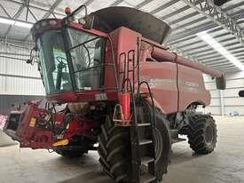 Photo 3. Case IH 6130 Combines harvester