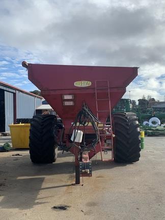 Photo 2. Bredal K125 spreader