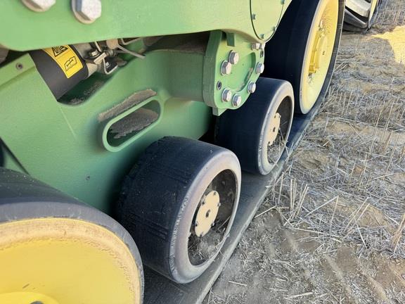 Photo 4. John Deere 9520RX tractor