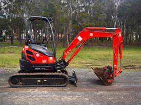 Photo 3. Kubota U25 - 3 Tracked-Excav Excavator