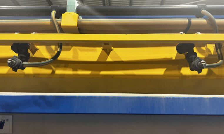 Photo 3. Sonic 7036T boom sprayer