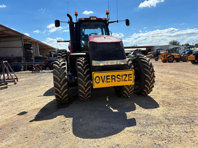 Photo 3. Case IH 370 CVT tractor