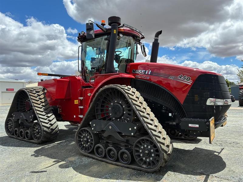 Photo 2. Case IH Steiger 450 rowtrac track tractor