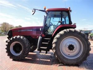 Photo 2. Case IH MX200 FWA/4WD
