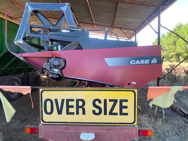 Photo 2. Case IH 2042 harvester front