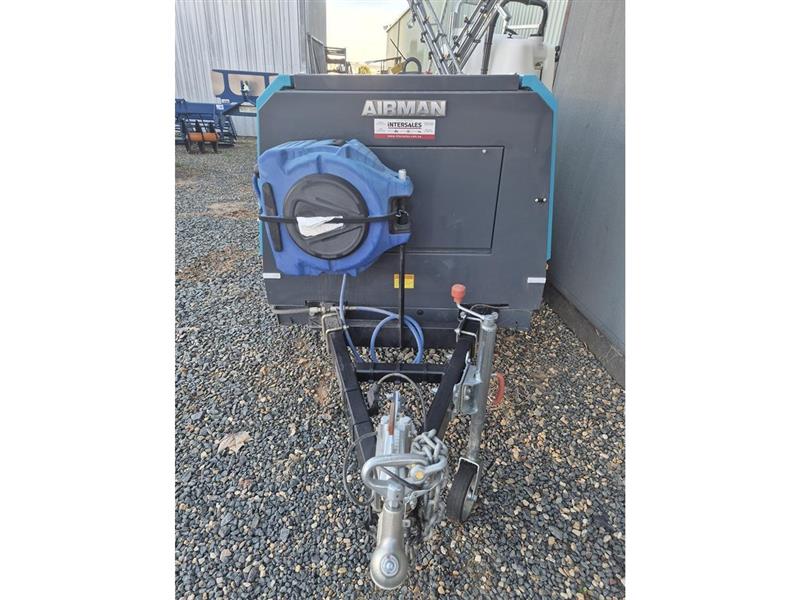 Photo 4. Airman PDS185S 6C2 T compressor