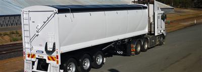 Photo 1. Duraquip 3 Compartment S (short) Commodity Trailer