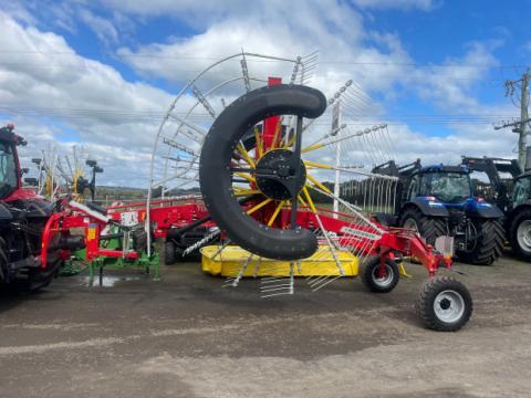 Pottinger TOP 882C FLOWTAST rake, Hay Silage Equip Pottinger VIC ...