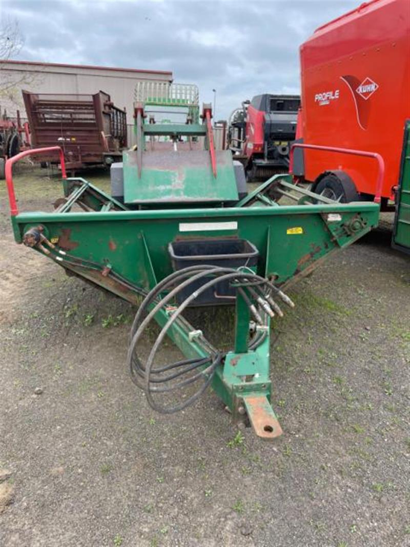 Photo 4. Truline Round Bale Feeder