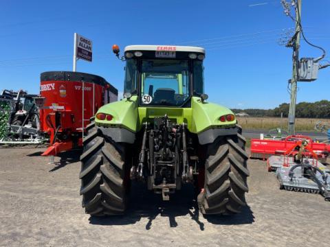 Photo 2. Claas ARION 640 tractor