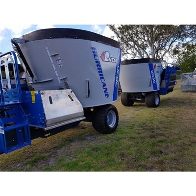 Photo 3. PENTA 2030 TMR MIXER WAGON