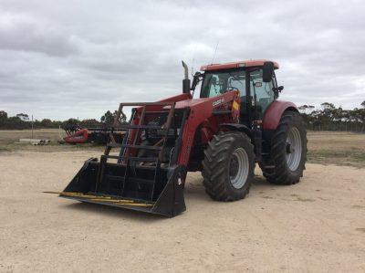 Photo 3. Case IH PUMA 225 tractor
